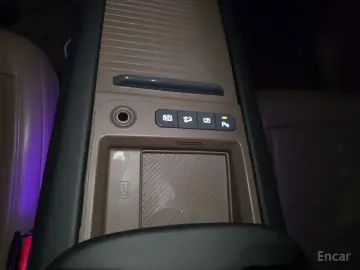 2023 Kia EV9 с пробегом 63 000 км