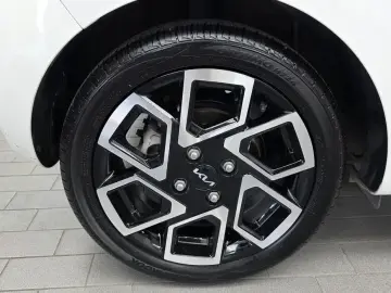 2023 Kia Ray с пробегом 14 627 км