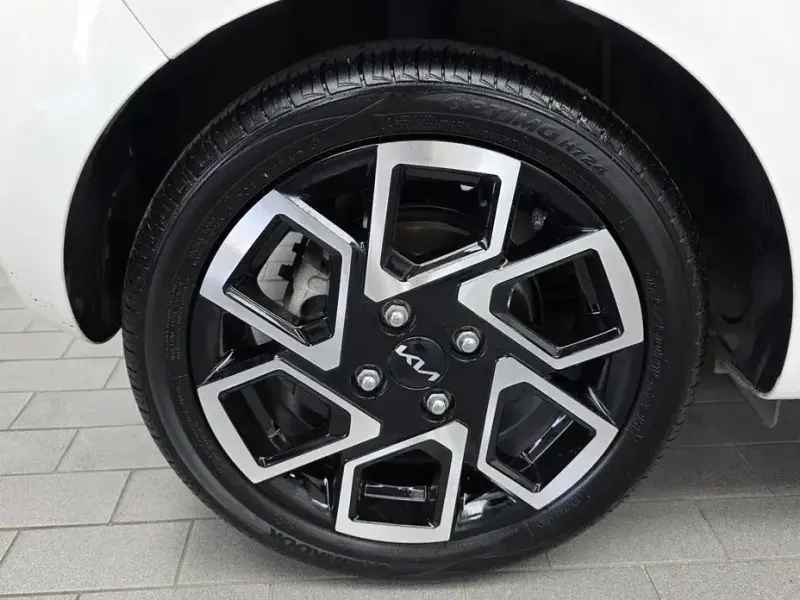 2023 Kia Ray с пробегом 14 627 км