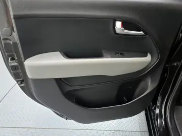 2023 Kia Ray с пробегом 36 598 км