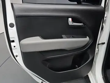 2023 Kia Ray с пробегом 31 641 км