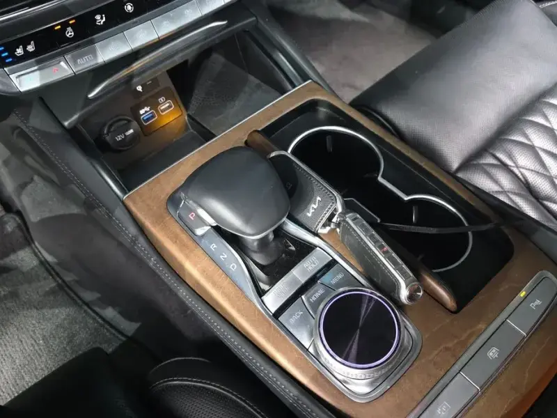 2023 Kia K9 с пробегом 88 174 км