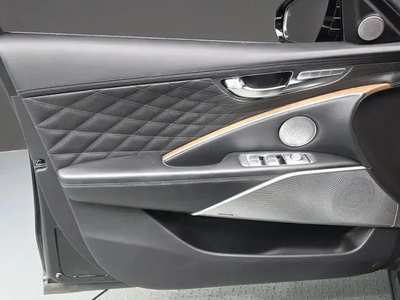 2023 Kia K9 с пробегом 88 174 км