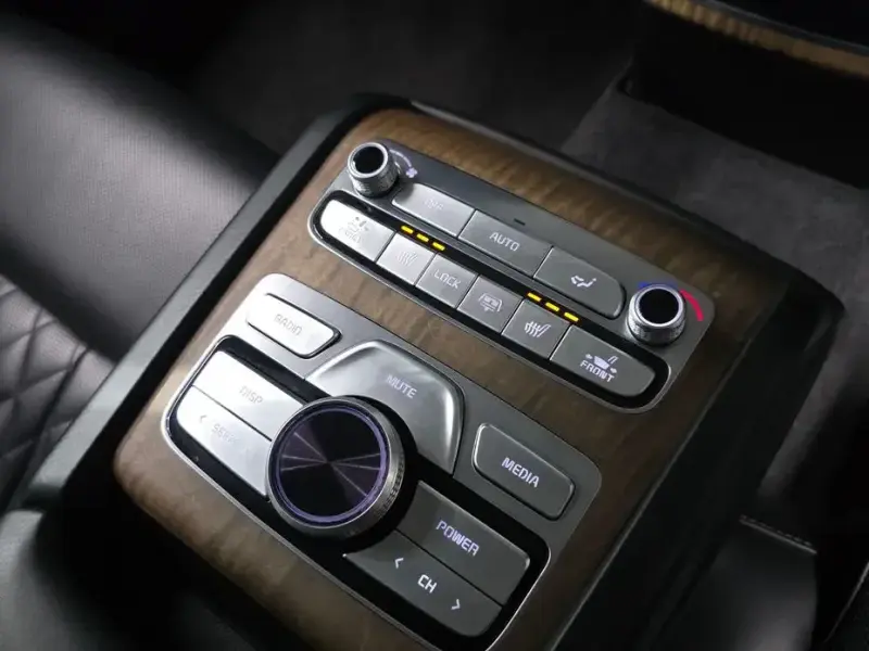 2023 Kia K9 с пробегом 88 174 км