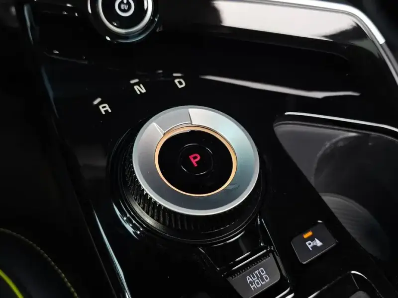 2023 Kia EV6 с пробегом 75 326 км