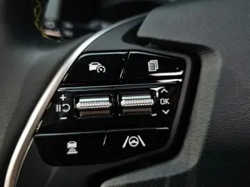 2023 Kia EV6 с пробегом 75 326 км