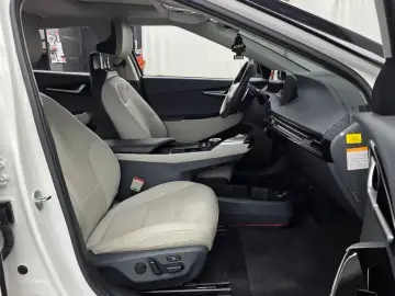 2022 Kia EV6 с пробегом 80 729 км