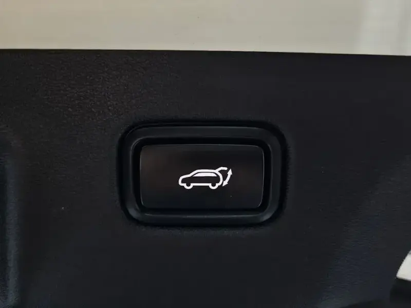 2022 Kia EV6 с пробегом 95 415 км