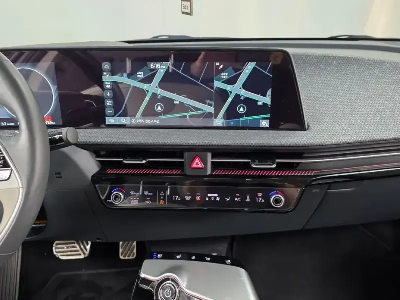 2022 Kia EV6 с пробегом 80 729 км