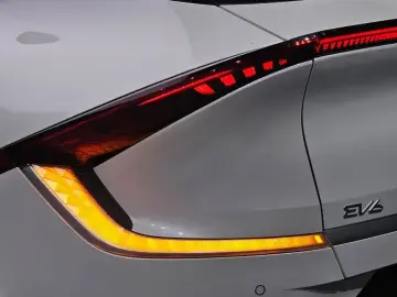 2022 Kia EV6 с пробегом 95 415 км
