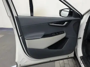 2022 Kia EV6 с пробегом 80 729 км