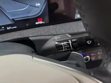 2022 Kia EV6 с пробегом 80 729 км