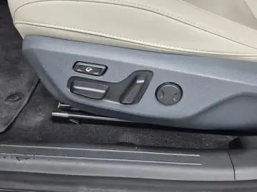 2022 Kia EV6 с пробегом 80 729 км
