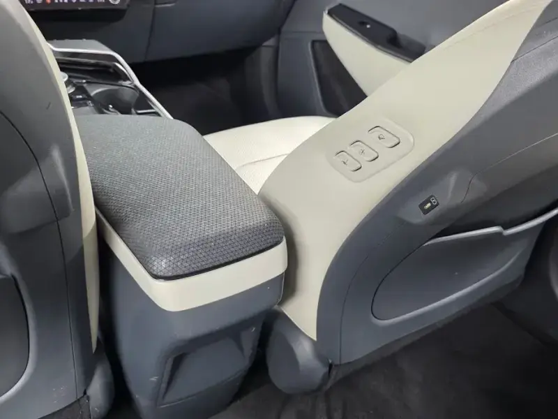 2022 Kia EV6 с пробегом 80 729 км