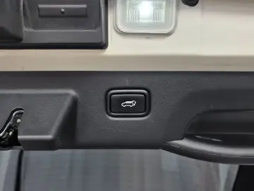 2022 Kia EV6 с пробегом 80 729 км