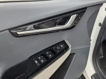 2022 Kia EV6 с пробегом 80 729 км