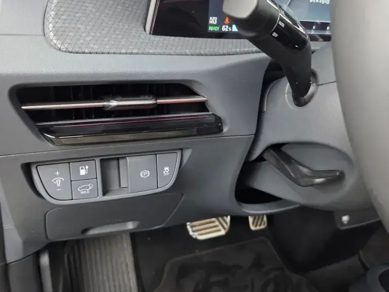 2022 Kia EV6 с пробегом 80 729 км