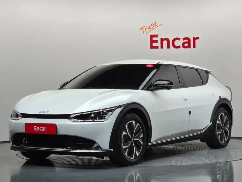 2023 Kia EV6 с пробегом 84 420 км