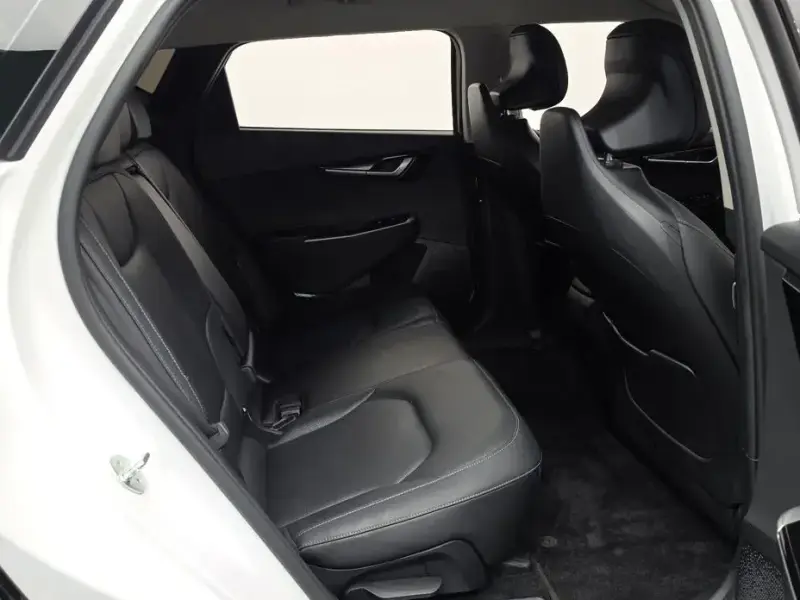 2023 Kia EV6 с пробегом 84 420 км