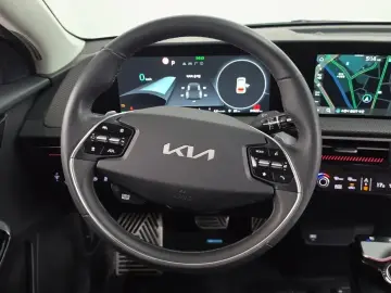 2023 Kia EV6 с пробегом 84 420 км