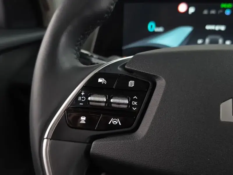 2023 Kia EV6 с пробегом 84 420 км