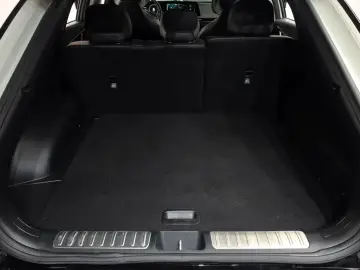 2023 Kia EV6 с пробегом 84 420 км