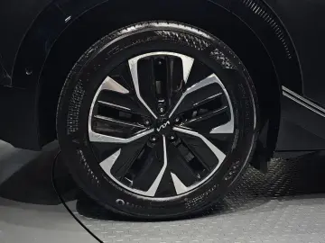 2024 Kia EV6 с пробегом 35 514 км