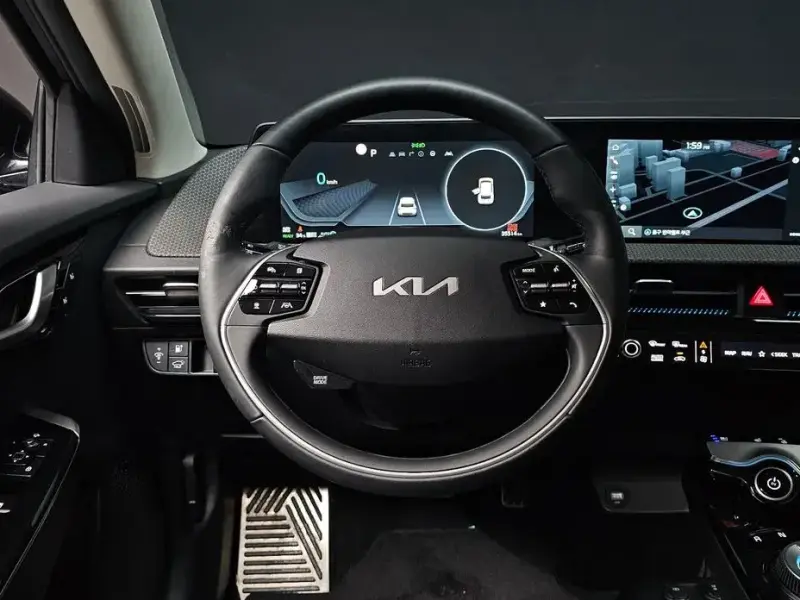 2024 Kia EV6 с пробегом 35 514 км