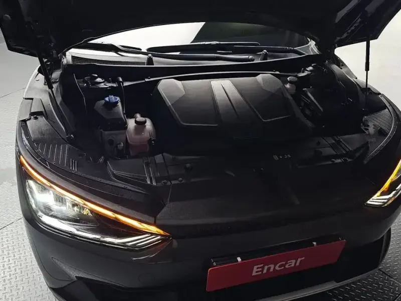 2022 Kia EV6 с пробегом 36 344 км