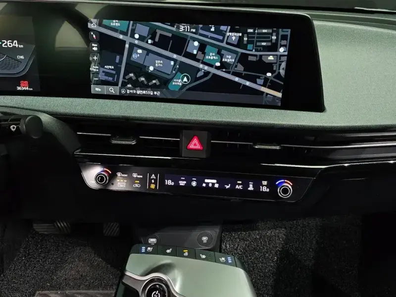 2022 Kia EV6 с пробегом 36 344 км