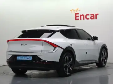 2022 Kia EV6 с пробегом 91 567 км