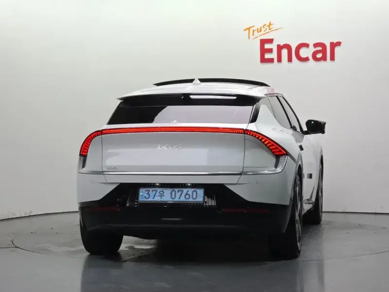 2022 Kia EV6 с пробегом 91 567 км