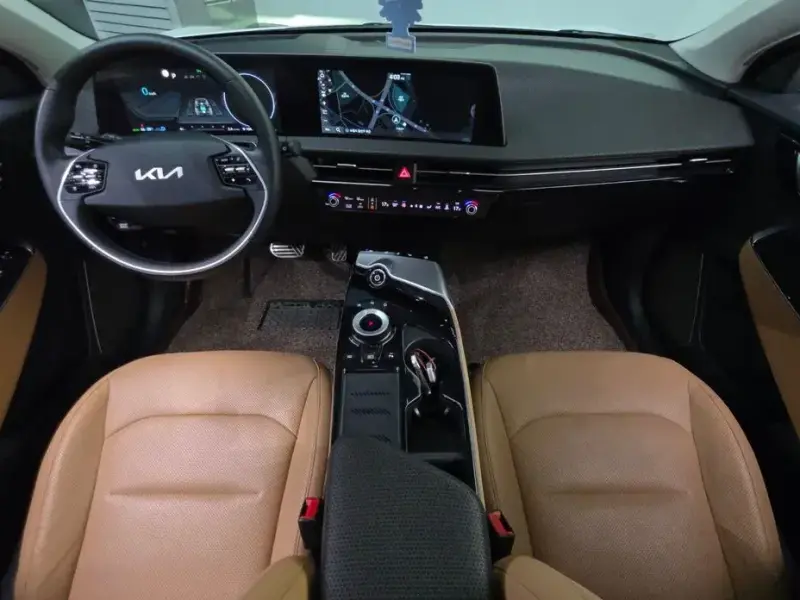 2022 Kia EV6 с пробегом 91 567 км