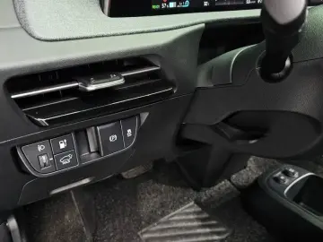 2022 Kia EV6 с пробегом 36 344 км