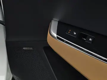 2022 Kia EV6 с пробегом 91 567 км