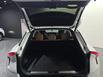 2022 Kia EV6 с пробегом 91 567 км