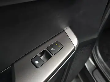 2022 Kia EV6 с пробегом 36 344 км