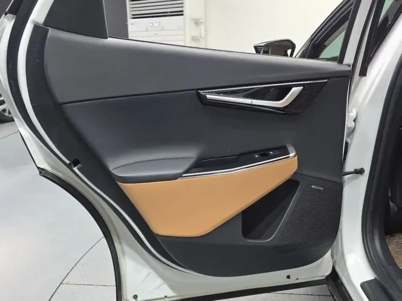 2022 Kia EV6 с пробегом 91 567 км