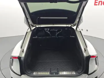 2023 Kia EV6 с пробегом 94 920 км