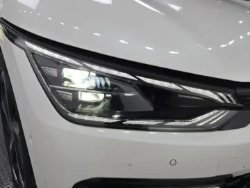 2023 Kia EV6 с пробегом 94 920 км