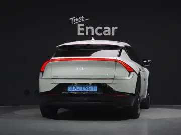 2022 Kia EV6 с пробегом 80 319 км