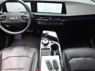2022 Kia EV6 с пробегом 80 319 км