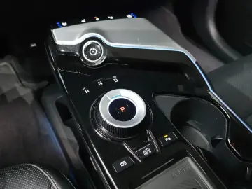 2022 Kia EV6 с пробегом 80 319 км