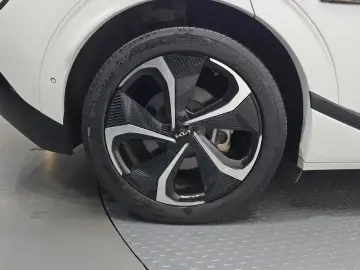 2023 Kia EV6 с пробегом 94 920 км