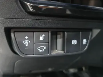 2022 Kia EV6 с пробегом 80 319 км
