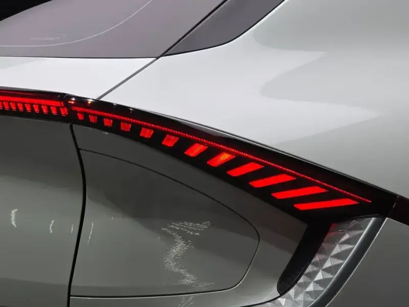 2022 Kia EV6 с пробегом 80 319 км