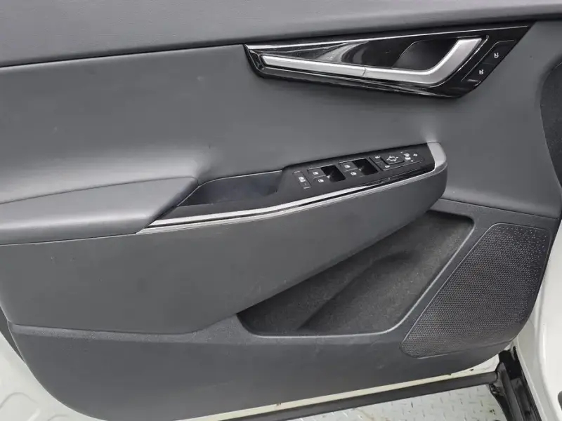 2022 Kia EV6 с пробегом 80 319 км