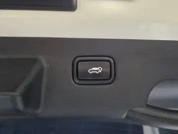 2022 Kia EV6 с пробегом 80 319 км