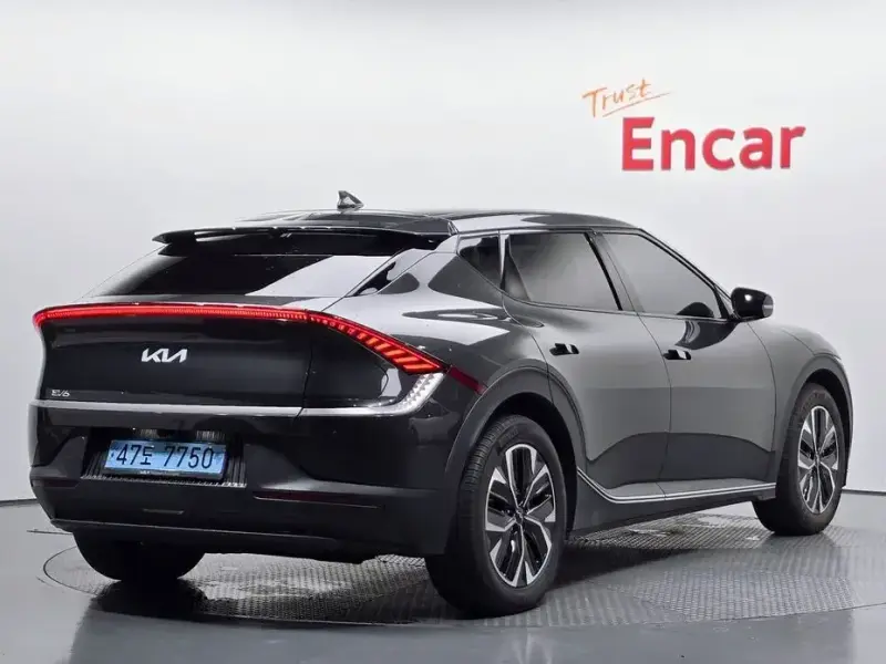 2023 Kia EV6 с пробегом 96 674 км