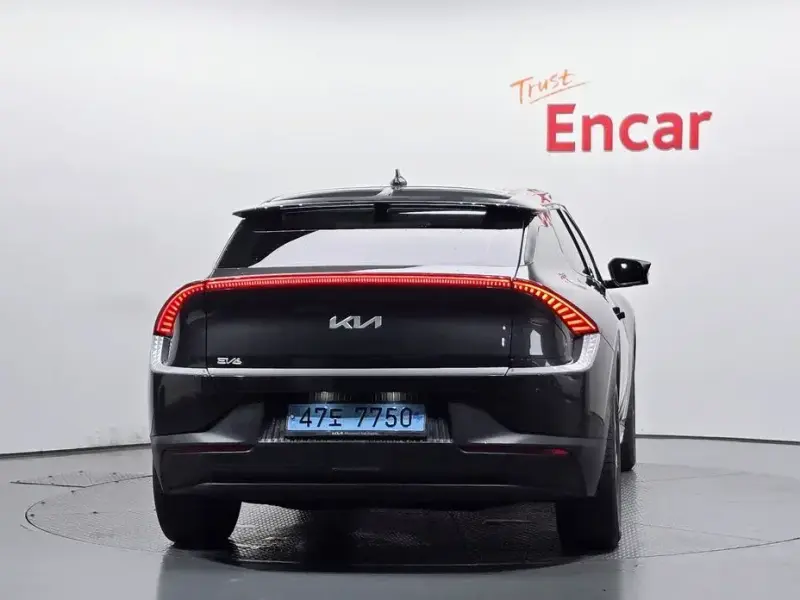 2023 Kia EV6 с пробегом 96 674 км